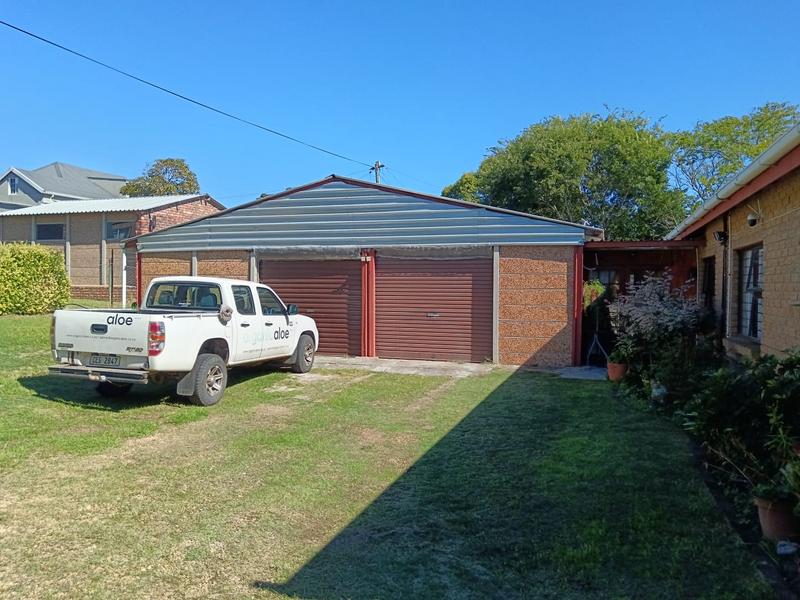 3 Bedroom Property for Sale in Albertinia Western Cape